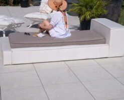 Bain De Soleil Une Place Taupe Et Beige Esprit Futon "Saint Tropez"