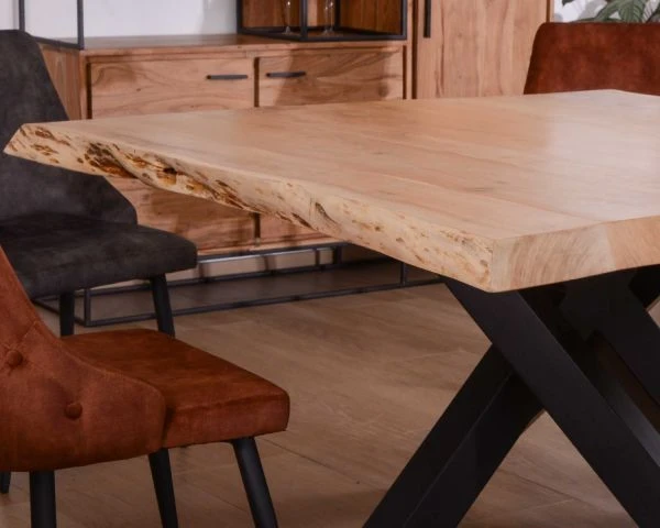 Table Carrée 150x150 Cm Acacia Naturel Massif Et Métal Noir "Baillif" – Image 5