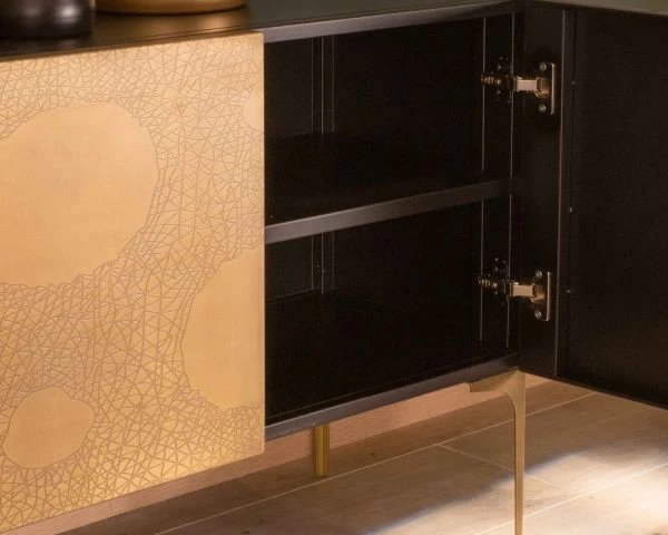 Buffet Bas Design En Fer Noir Et Laiton Gravé "Gilt Antique" 4 Portes – Image 7