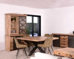 Table De Repas Industrielle Carrée 150x150cm Métal Et Bois "Caractère"