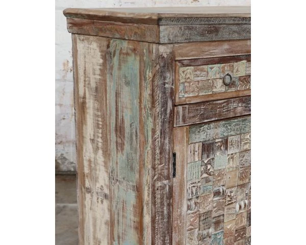 Buffet Indien En Bois Massif 3 Portes Et 3 Tiroirs Sculptés "Utopia" – Image 7