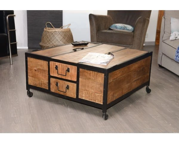 Table Basse Carrée Métal Et Bois Avec Coffres "Atelier" Sur Roulettes