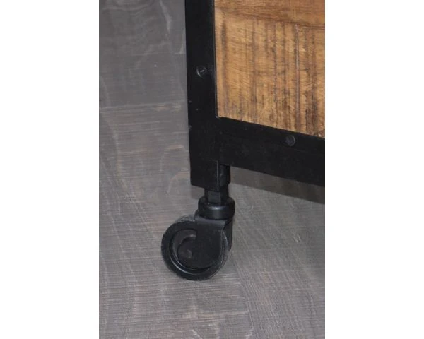 Table Basse Carrée Métal Et Bois Avec Coffres "Atelier" Sur Roulettes – Image 3